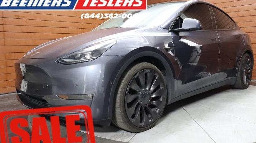 TESLA MODEL Y 2021 5YJYGDEF5MF301146 image